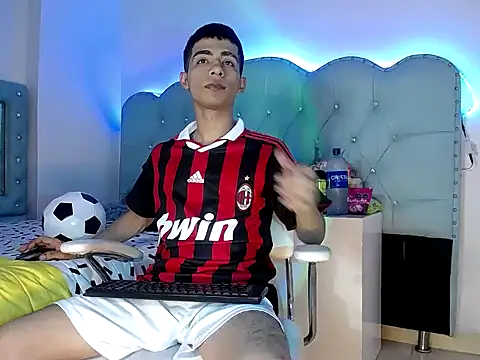 Apolo Richards online show from February 2026 07:49:02 PM