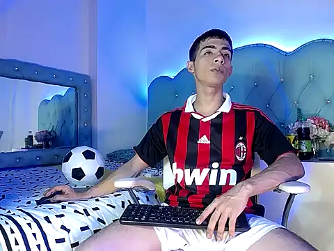 Apolo Richards online show from February 2026 08:31:02 PM