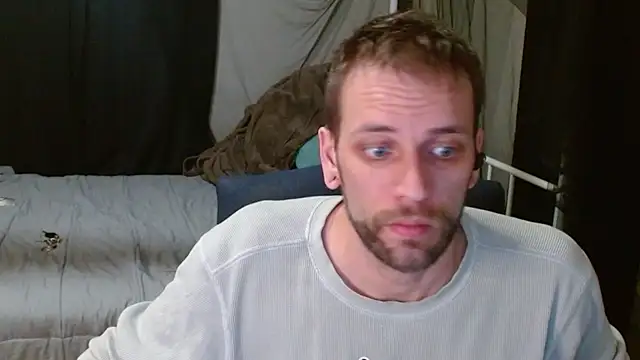 Snapshot of cguffey2284 chatting on February 2026 03:25:01 AM cguffey2284 online show from February 2026 03:25:01 AM