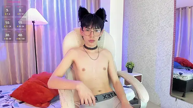 Demian Hush online show from March 2026 11:56:02 AM