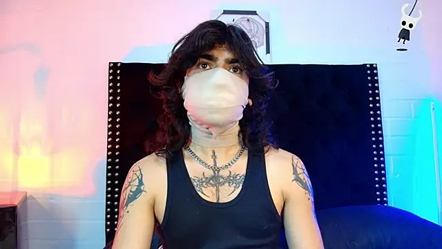 Snapshot of Axell_Kussh chatting on February 2026 12:34:02 PM Axell Kussh online show from February 2026 12:34:02 PM