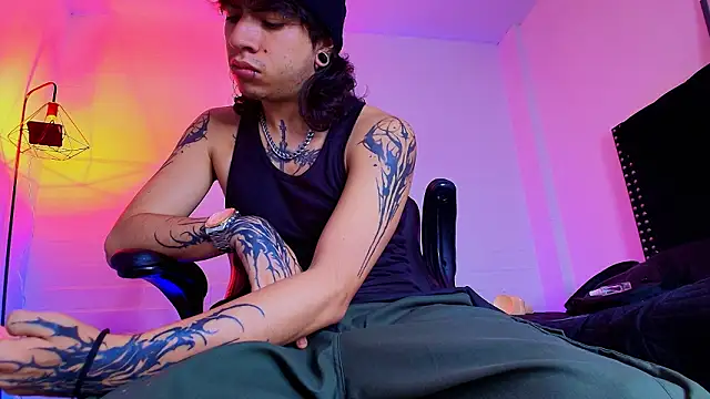 Axell Kussh online show from March 2026 08:58:02 PM