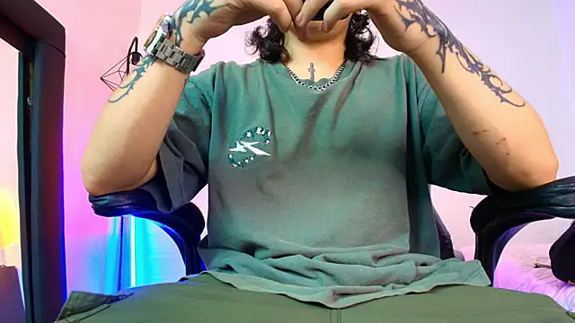 Axell Kussh online show from March 2026 03:30:02 AM