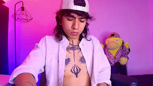 Axell Kussh online show from March 2026 03:17:01 PM