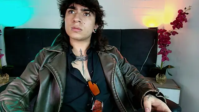 Axell Kussh online show from April 2026 03:35:01 AM