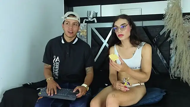 adrian camii online show from April 2026 07:03:02 AM