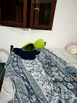 micavicexx online show from February 2026 10:31:01 PM