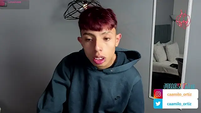  camilo ortiz online show from April 2026 08:00:01 PM