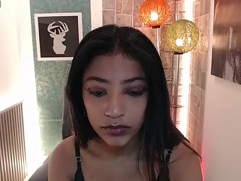 Scarleet miaa online show from April 2026 07:20:01 PM