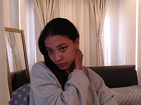Snapshot of Scarleet_miaa chatting on June 2026 07:37:02 PM Scarleet miaa online show from June 2026 07:37:02 PM