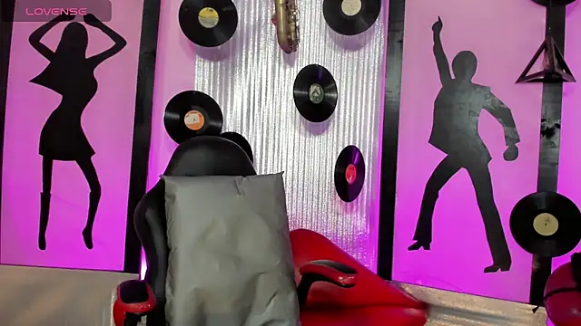 Snapshot of Cristal_and_noha chatting on March 2026 03:28:01 AM Cristal and noha online show from March 2026 03:28:01 AM