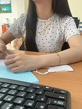 Celeste SexyY online show from March 2026 03:05:01 AM