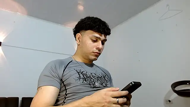 Philip Jons online show from March 2026 06:12:01 PM