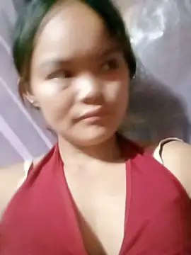 Snapshot of Luminana chatting on June 2026 01:22:02 PM Luminana online show from June 2026 01:22:02 PM