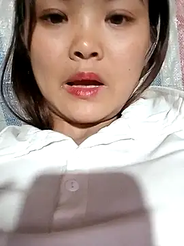 Luminana online show from March 2026 03:04:02 PM