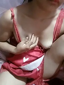 Luminana online show from May 2026 11:49:02 AM