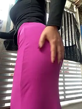 Lewd couple online show from February 2026 03:29:02 AM