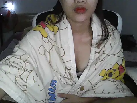 Snapshot of -Nuna- chatting on March 2026 06:55:01 PM -Nuna- online show from March 2026 06:55:01 PM