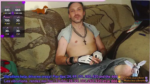 SwatRocShy online show from April 2026 06:32:01 PM