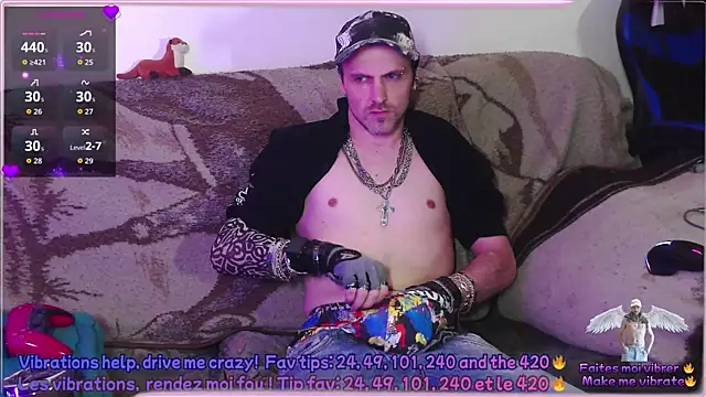 SwatRocShy online show from April 2026 06:07:02 AM