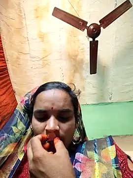 Snapshot of BIG_CHAHAT chatting on February 2026 07:30:02 AM BIG CHAHAT online show from February 2026 07:30:02 AM