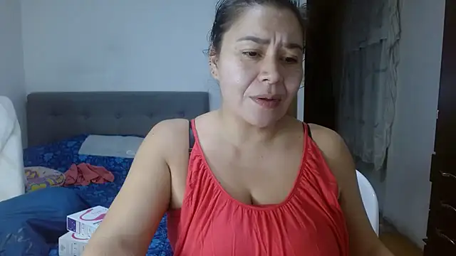Karo sexy online show from December 2025 04:37:01 AM
