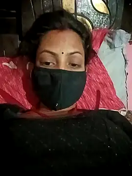 BIG QWEEN NO1 online show from April 2026 04:01:01 PM