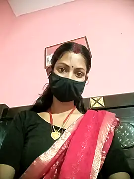 Snapshot of BIG_QWEEN_NO1 chatting on February 2026 06:03:02 AM BIG QWEEN NO1 online show from February 2026 06:03:02 AM