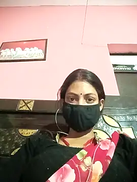 BIG QWEEN NO1 online show from April 2026 01:28:01 PM