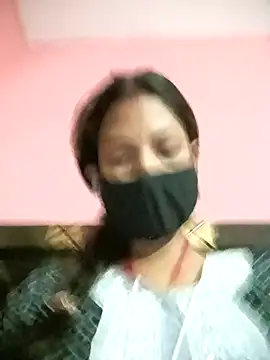 BIG QWEEN NO1 online show from April 2026 12:35:01 AM