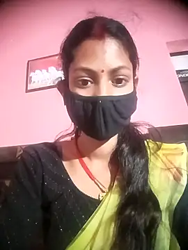 Snapshot of BIG_QWEEN_NO1 chatting on February 2026 06:24:01 AM BIG QWEEN NO1 online show from February 2026 06:24:01 AM