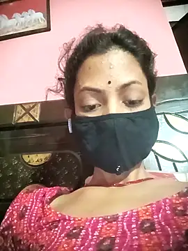 BIG QWEEN NO1 online show from April 2026 10:56:02 PM