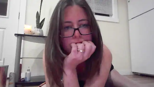 Naomi Blaire online show from February 2026 10:55:01 AM