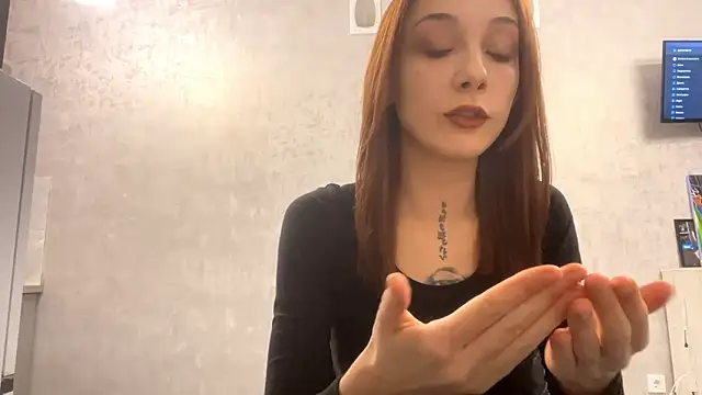 Snapshot of JulissaJoly chatting on February 2026 12:02:02 PM JulissaJoly online show from February 2026 12:02:02 PM