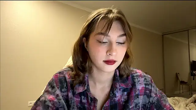 ElliKrovel online show from February 2026 03:09:02 PM