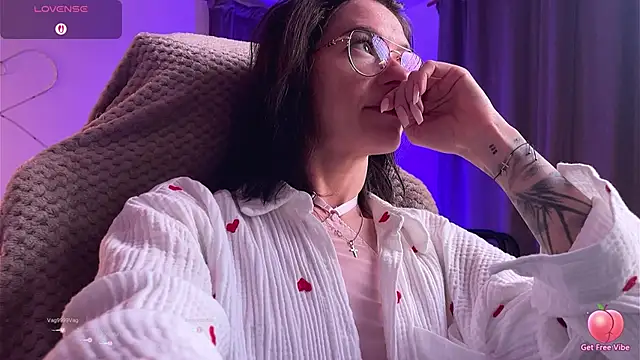 Katy Kar online show from March 2026 08:32:01 PM