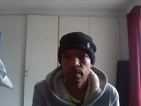 lavelle26 online show from April 2026 07:43:02 AM