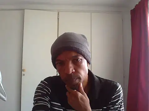 lavelle26 online show from April 2026 01:14:01 PM