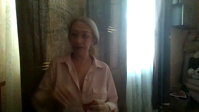 Snapshot of Yurkish chatting on June 2026 05:30:01 AM Yurkish online show from June 2026 05:30:01 AM
