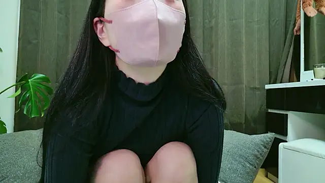 Snapshot of yuna_25 chatting on February 2026 11:50:02 AM yuna 25 online show from February 2026 11:50:02 AM