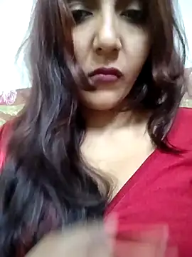 Moody-girl1 online show from February 2026 07:40:01 AM