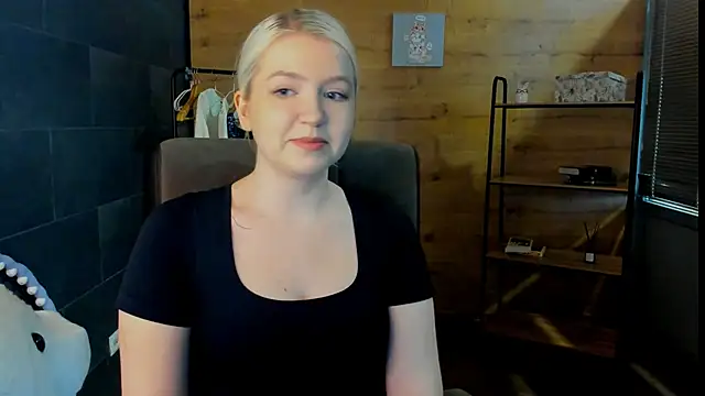 BeckyWashington online show from June 2026 10:21:02 AM