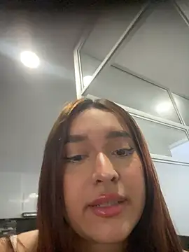 Emily Harpeer online show from February 2026 11:21:02 AM