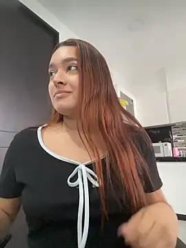 Emily Harpeer online show from February 2026 11:31:01 AM