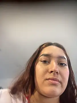 Emily Harpeer online show from February 2026 11:45:02 AM