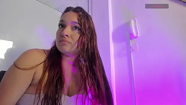 Emily Harpeer online show from May 2026 11:50:01 AM