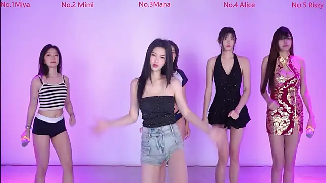 Velvet-girl online show from February 2026 10:25:01 AM