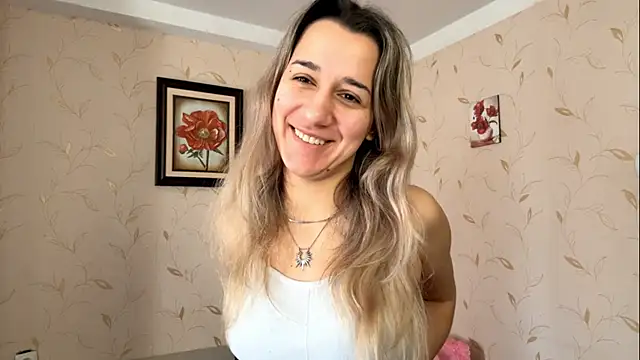 Snapshot of MaryBennetts chatting on February 2026 07:28:02 AM MaryBennetts online show from February 2026 07:28:02 AM