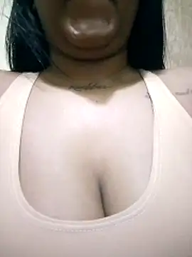 Zoe Renata online show from May 2026 08:47:01 AM