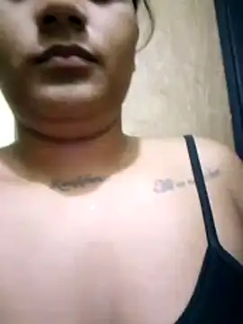 Zoe Renata online show from May 2026 09:20:02 AM